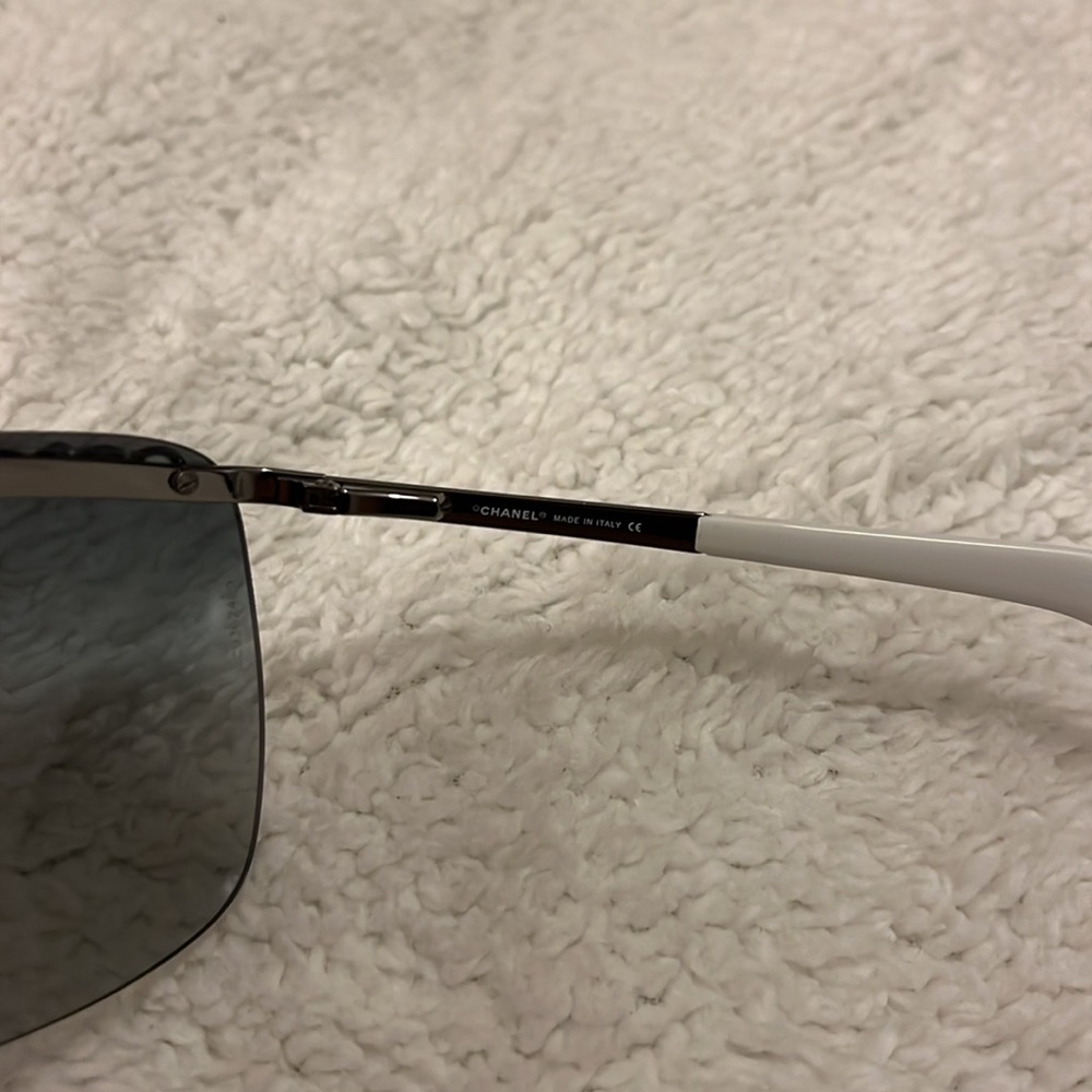 Chanel Rimless Shield Chain Sunglasses RARE - Picture 4 of 7